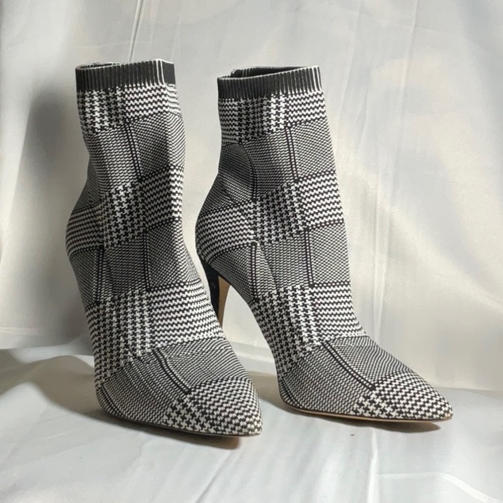 Something Navy black/white plaid bootie